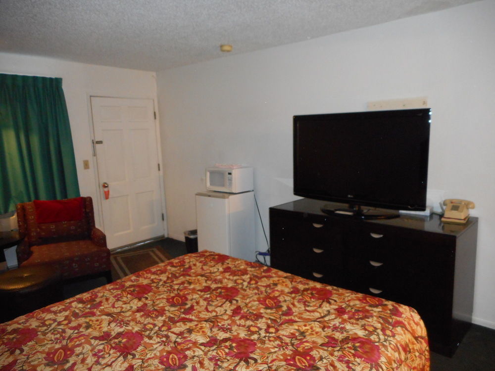 Cougar Land Motel Pullman Exterior foto